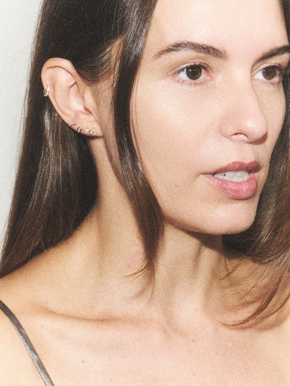 Mini Glimmer Bar Stud