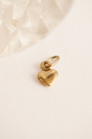 Vintage Heart Charm 4