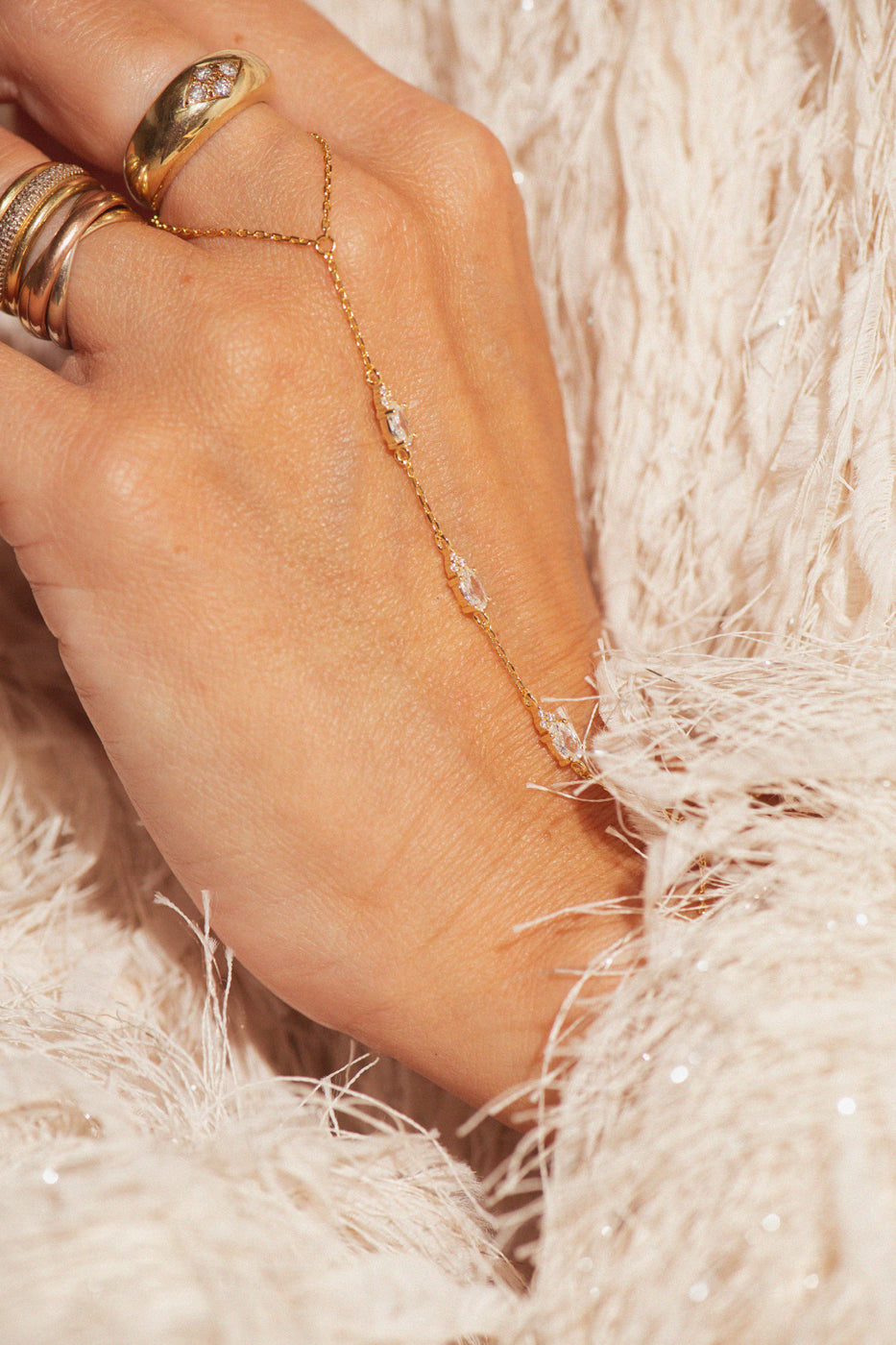 Luxe Jazzy Handbracelet