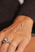 Luxe Jazzy Silver Handbracelet