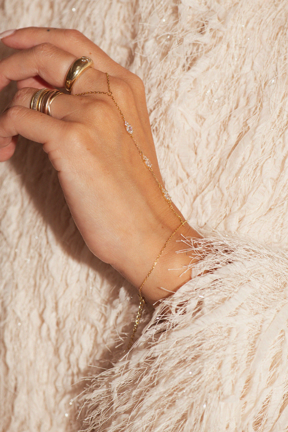 Luxe Jazzy Handbracelet