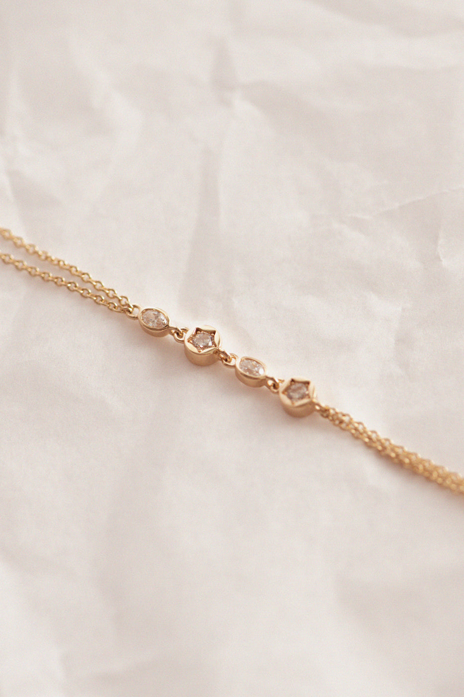 Solid Etoile Handbracelet