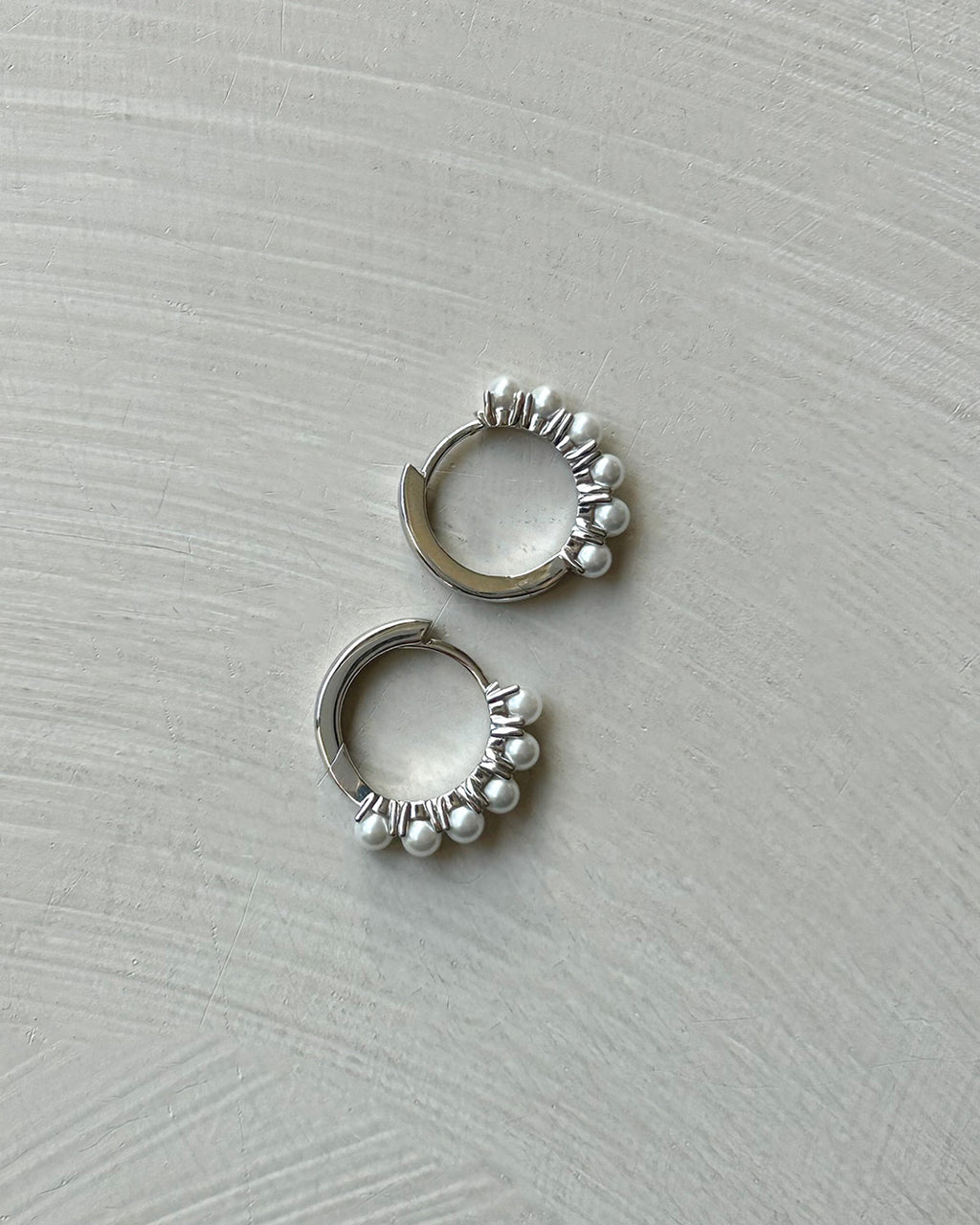 Perla Silver hoops