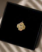 Solid Dahlia Pendant Onyx