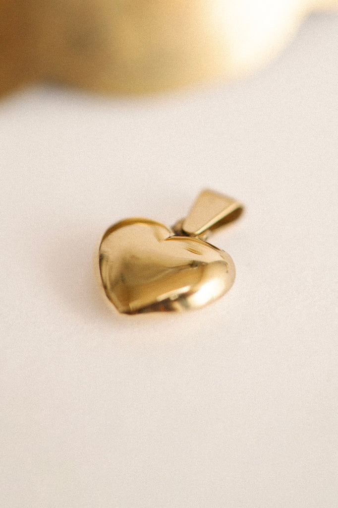 Vintage Bold Heart