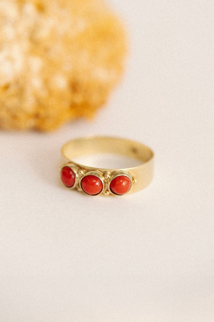 Vintage Triple Coral